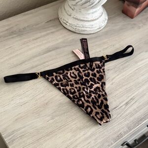Victoria's Secret Leopard Print Thong / G-String